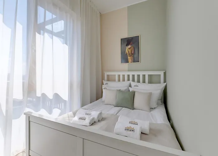 Nadmotlawie Riverside - Parking, Sauna & Gym By Downtown Апарт-отель 4*