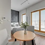 Nadmotlawie Riverside - Parking, Sauna & Gym By Downtown