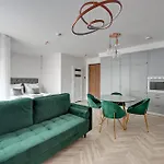 Nadmotlawie Riverside - Parking, Sauna & Gym By Downtown Aparthotel