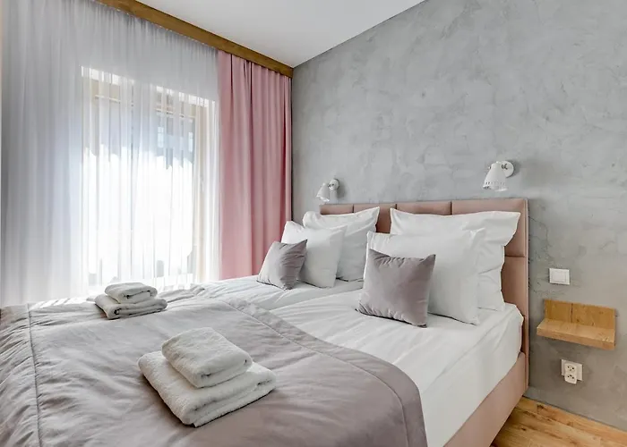 Апарт-отель Nadmotlawie Riverside - Parking, Sauna & Gym By Downtown 4*