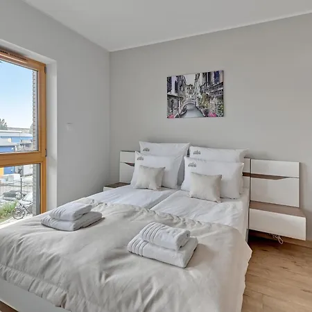 Nadmotlawie Riverside - Parking, Sauna & Gym By Downtown Apartment Gdansk